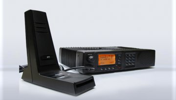 4735 UHF DMR Sabit Merkez Telsizi